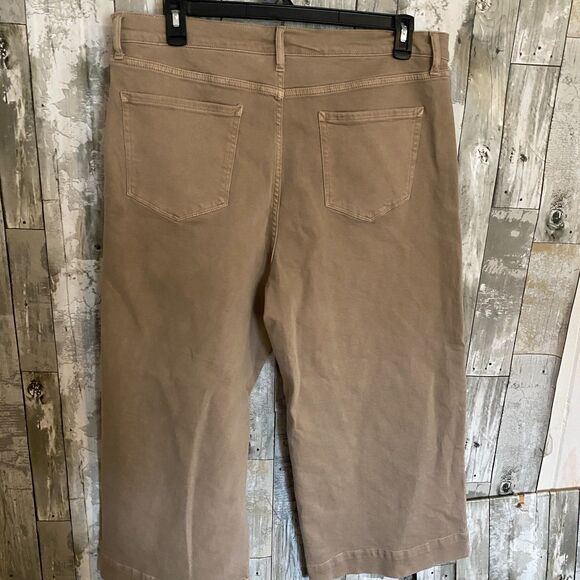 A.N.A A new approach tan high rise wide leg crop 18 - Picture 4 of 5